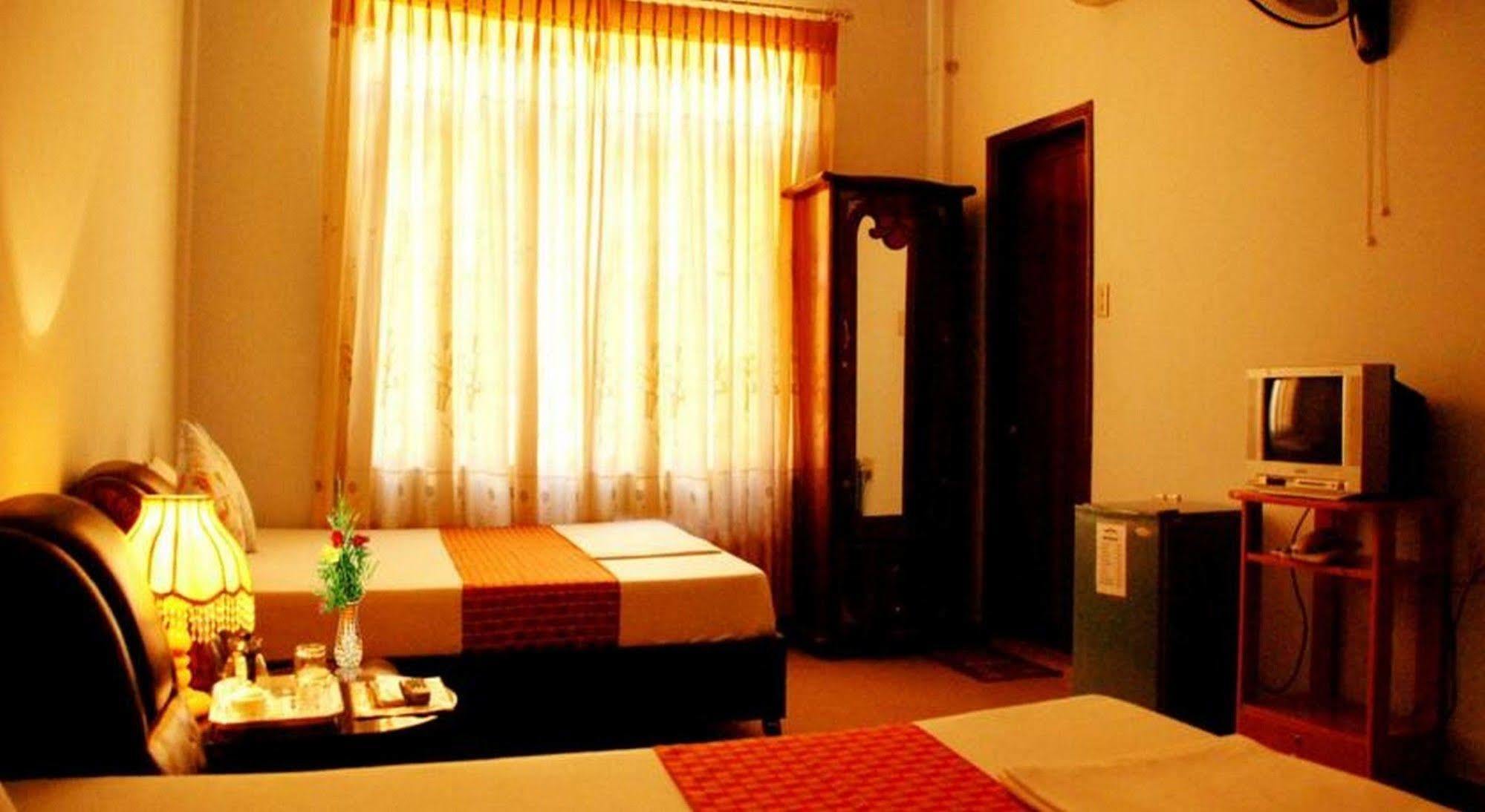 Phong Nha Hotel Hue Exterior foto